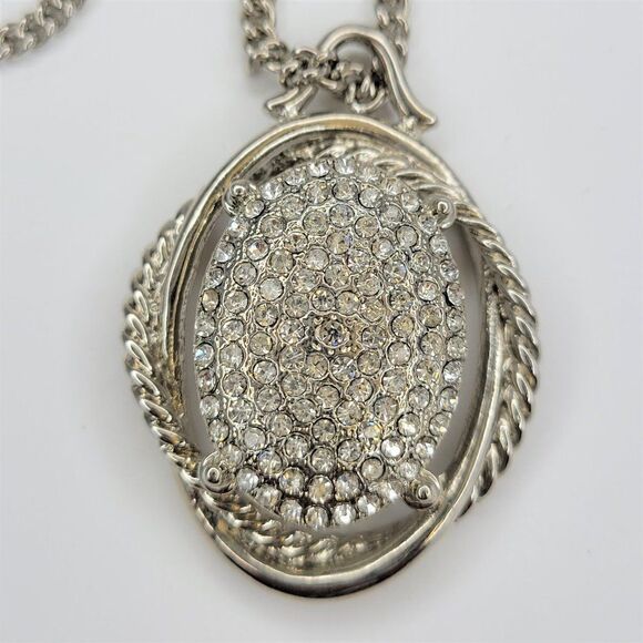 Silver Oval Pendant Necklace - Picture 4 of 11